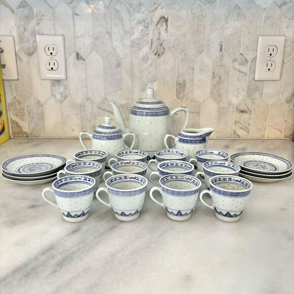 Vintage Chinese Tea Set Blue White Rice Porcelain MINT - Picture 2 of 13